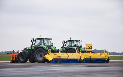 Parolex Fuhrpark, Flughafen